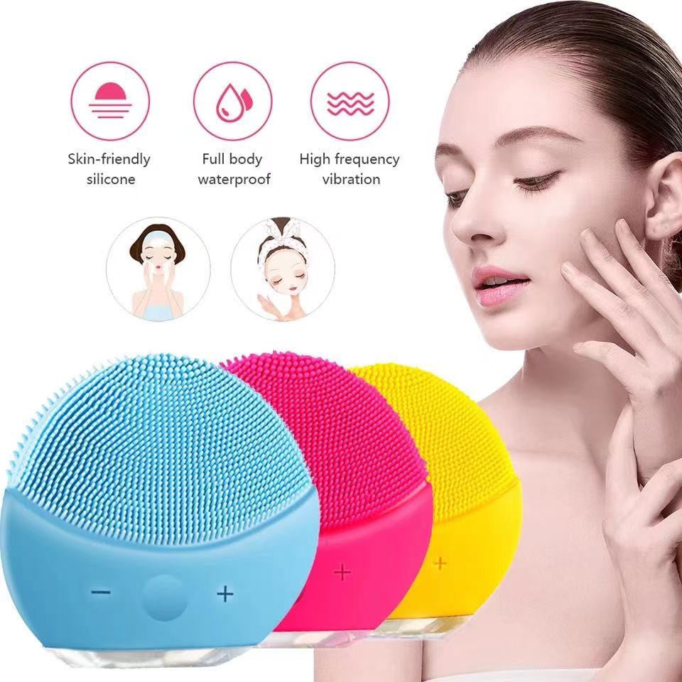 Ultrasonic Vibrating Face Cleansing Brush – Deep Pore Cleanser & Skin Massager